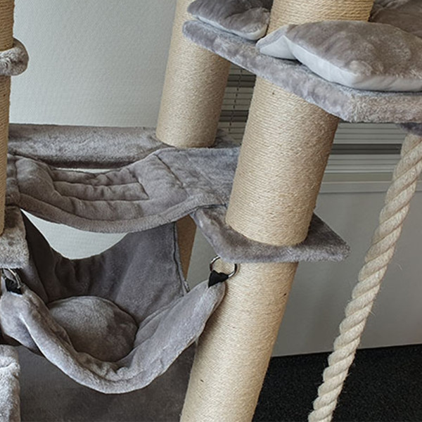 Cat-scratcher "RUBI"