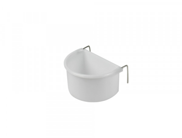 Coop cup with metal hooks